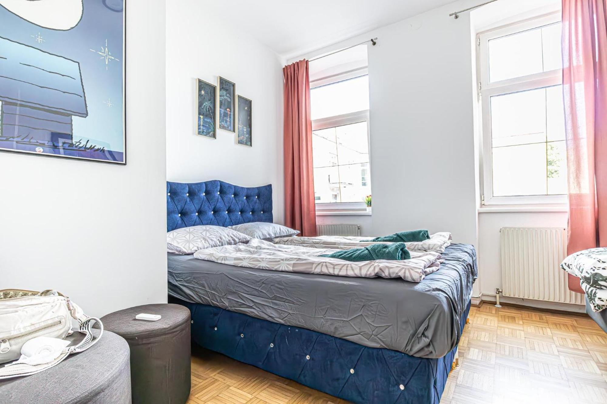 Near Schoenbrunn - Economy Rooms In Shared Apartment At Meidling Train Station 비엔나 외부 사진